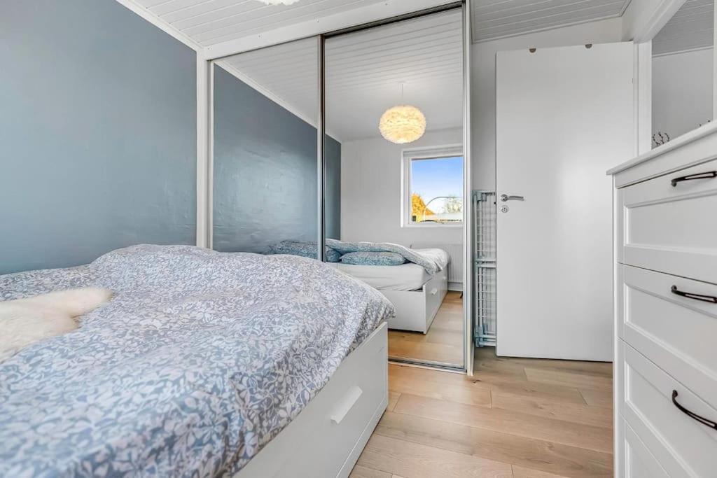 Nice And Cozy Family House At Billund Center Bagian luar foto