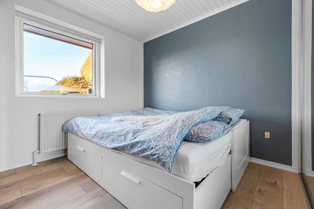 Nice And Cozy Family House At Billund Center Bagian luar foto
